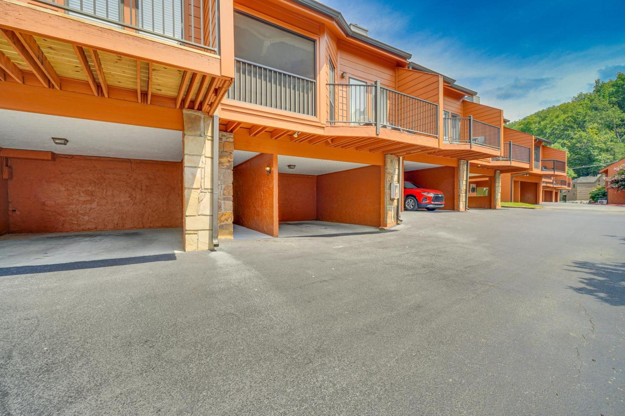 Gatlinburg Mountain Townhome With Pool Access! Buitenkant foto